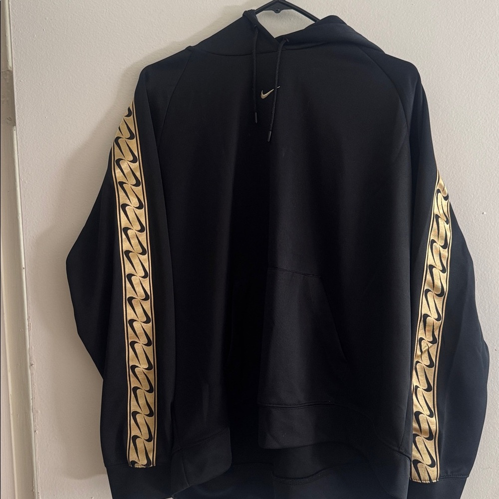 Nike Black Pullover Hoodie